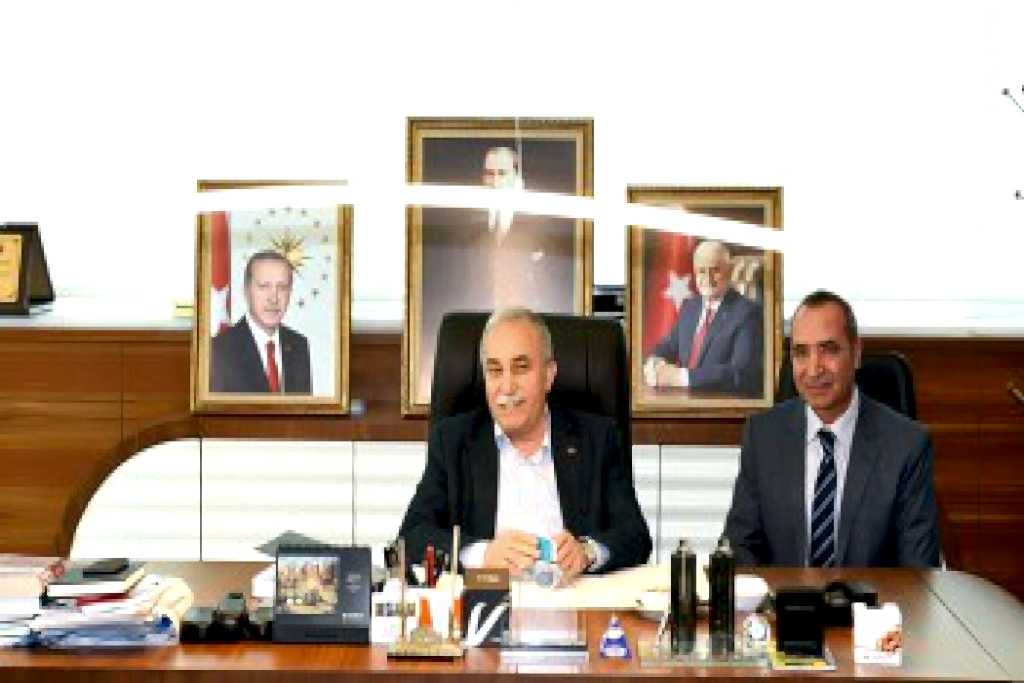 Minister Eşref Fakıbaba Visited Our Facility With GMP